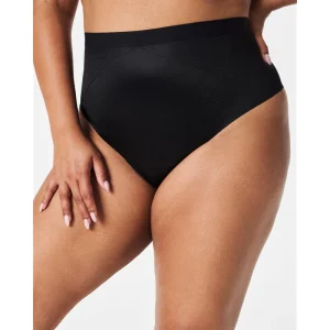 SPANXshape Invisible Thong – Thinstincts 2.0