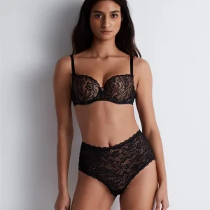 Rosessence Comfort Moulded Half-Cup_2KN04