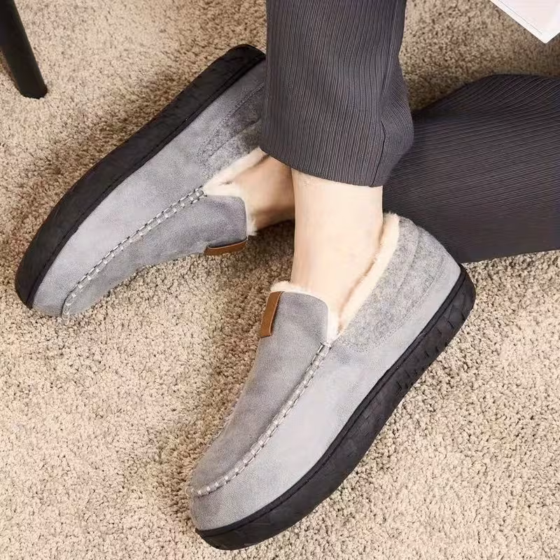 Dikke slippers met zachte zool en voering