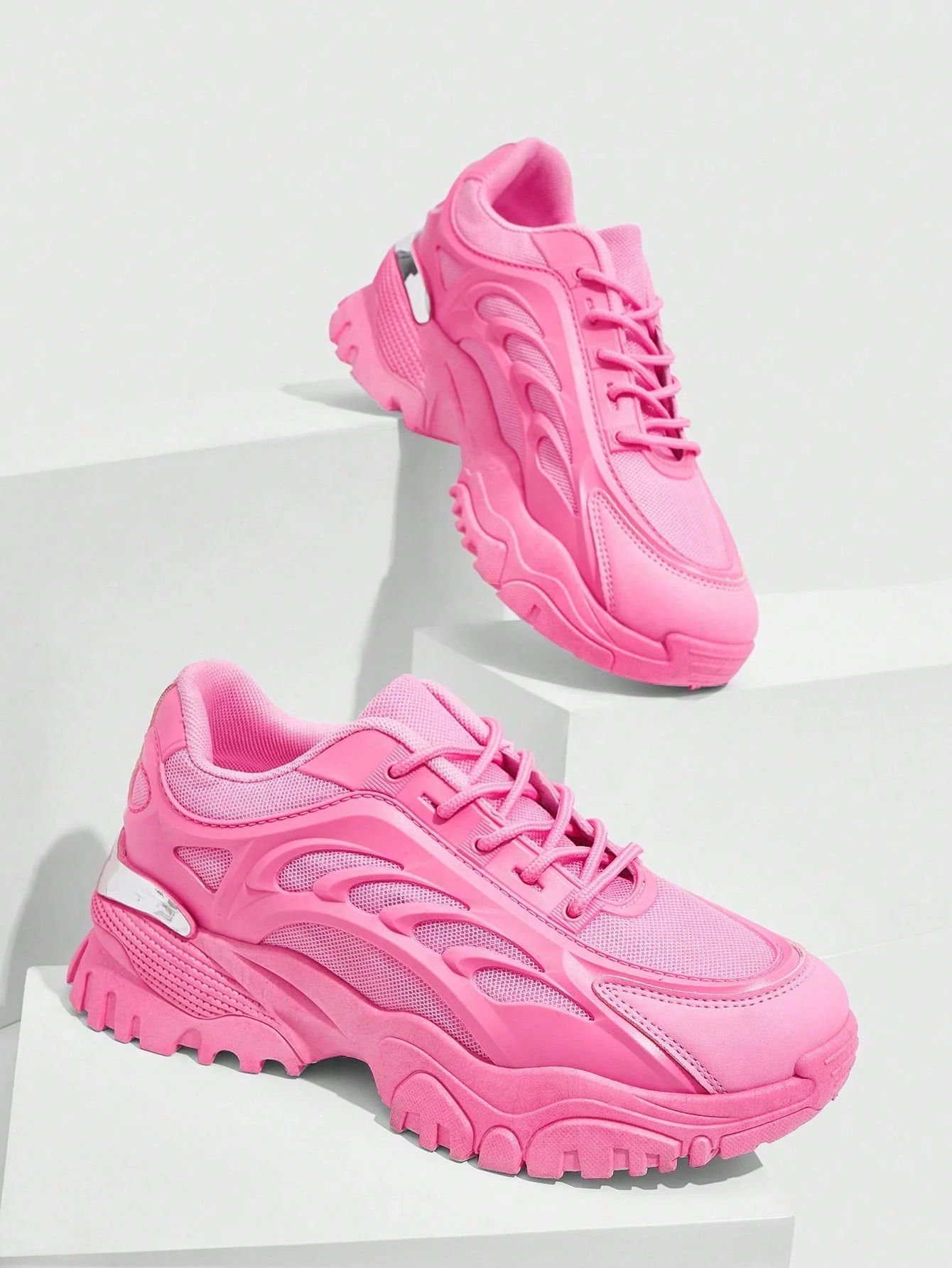 Sneakers met dikke zool en mesh-oppervlak - Afbeelding 2