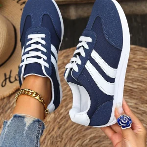 Sneakers met kleurblokontwerp en vetersluiting