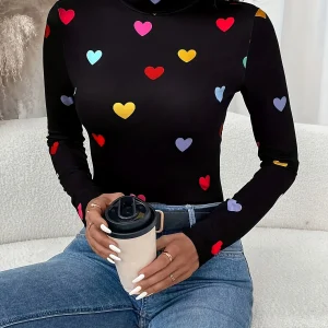 Jeanette | Chique Valentijnsdag hartjesprint T-shirt met lange mouw en hoge hals