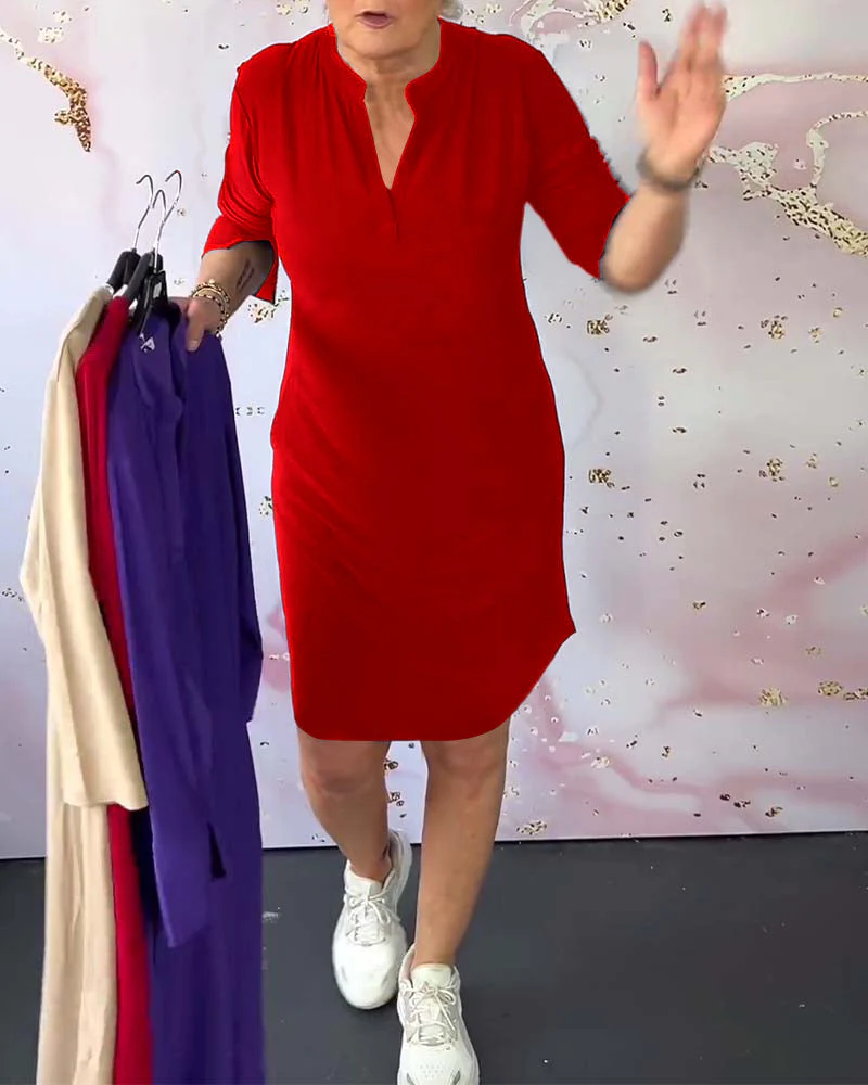 Laurynn | Jurk in effen kleur met V-hals - Afbeelding 8