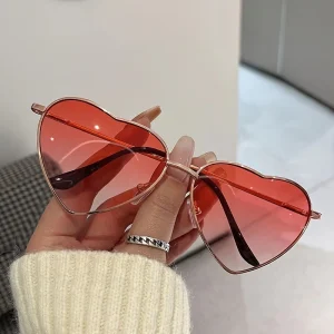 Lotte | Chique roze hartvormige modebrillen