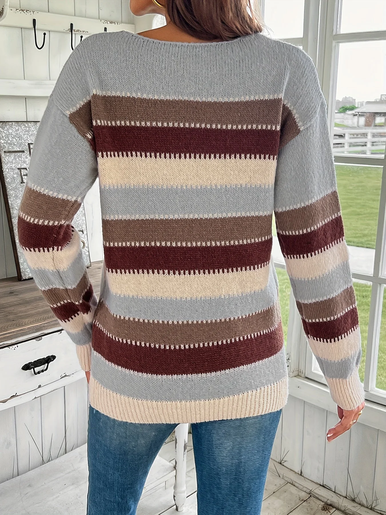 Lotte | Kleurrijke crew neck sweater met drop shoulder en lange mouw - Afbeelding 6