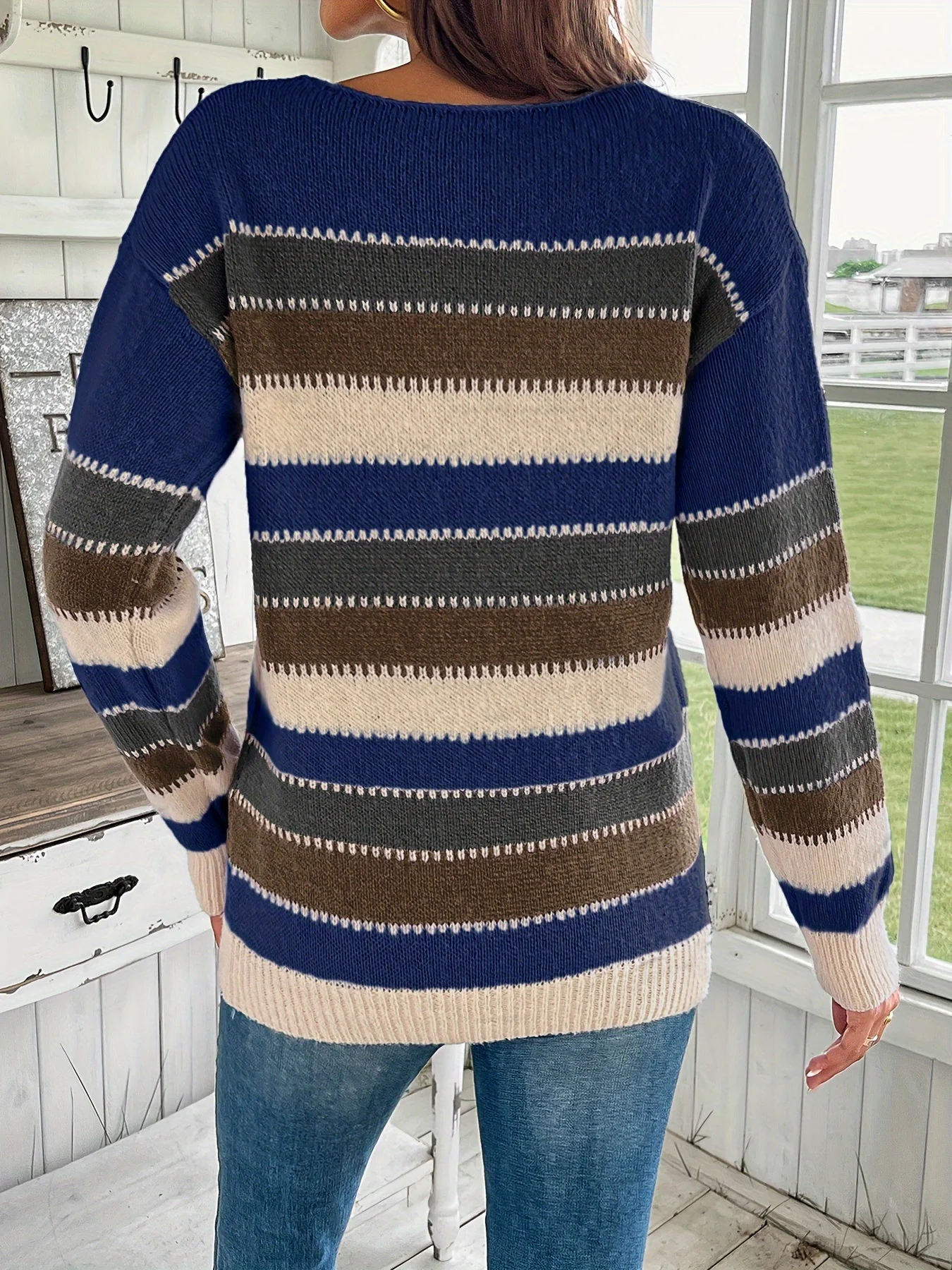 Lotte | Kleurrijke crew neck sweater met drop shoulder en lange mouw - Afbeelding 7